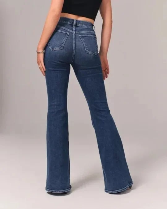 FlareJeans - Hochgeschlossene Jeans